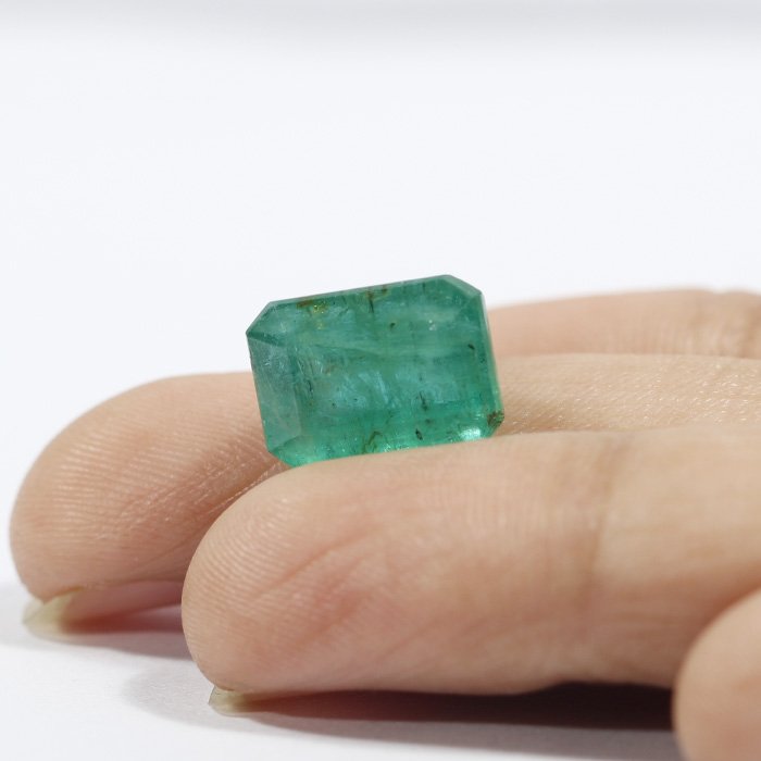 EMRD18433 3 1 EMERALD 6.26 Ct.