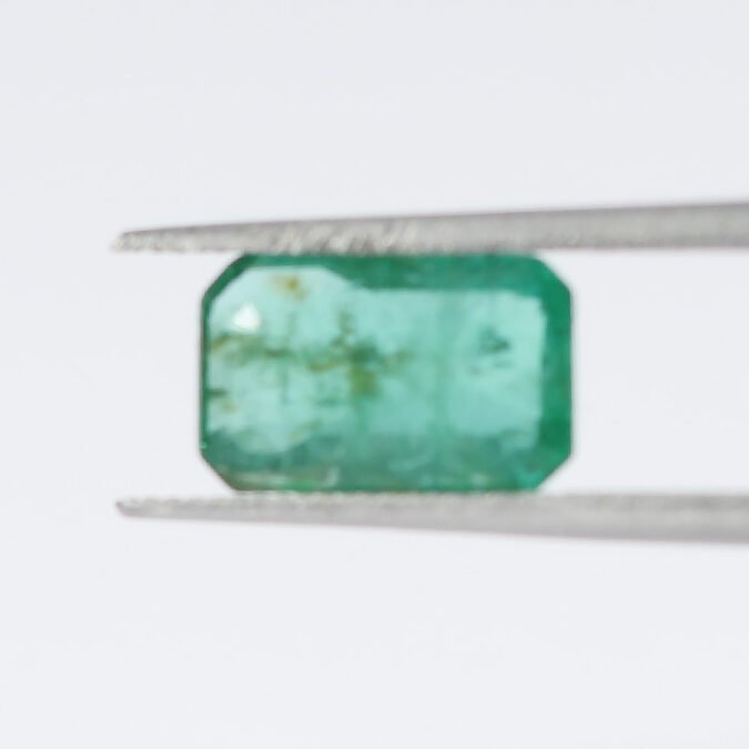 EMRD18436 1 1 EMERALD 2.04 Ct.