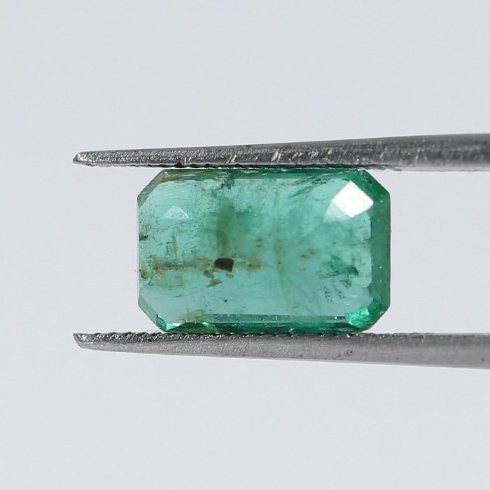 EMRD18436 2 1 EMERALD 2.04 Ct.