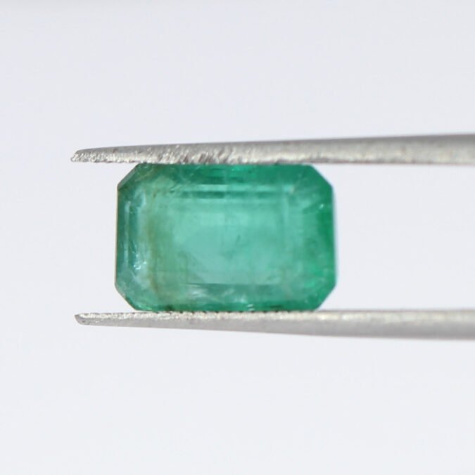 EMRD18451 1 1 EMERALD 3.19 Ct.