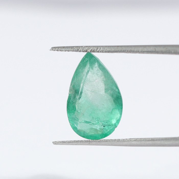 EMRD18455 1 1 EMERALD 4.18 Ct.