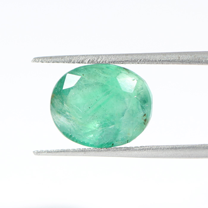 EMERALD 4.12 Ct. EMERALD 4.12 Ct.