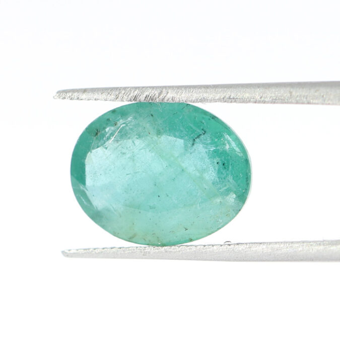 EMERALD 4.4 Ct. EMERALD 4.4 Ct.