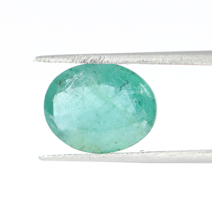 EMERALD 4.4 Ct. EMERALD 4.4 Ct.