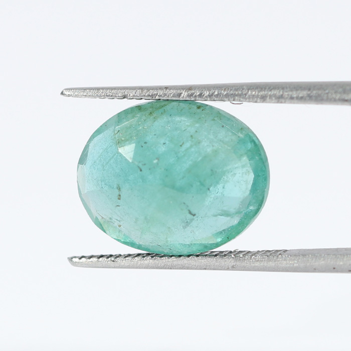 EMERALD 4.4 Ct. EMERALD 4.4 Ct.