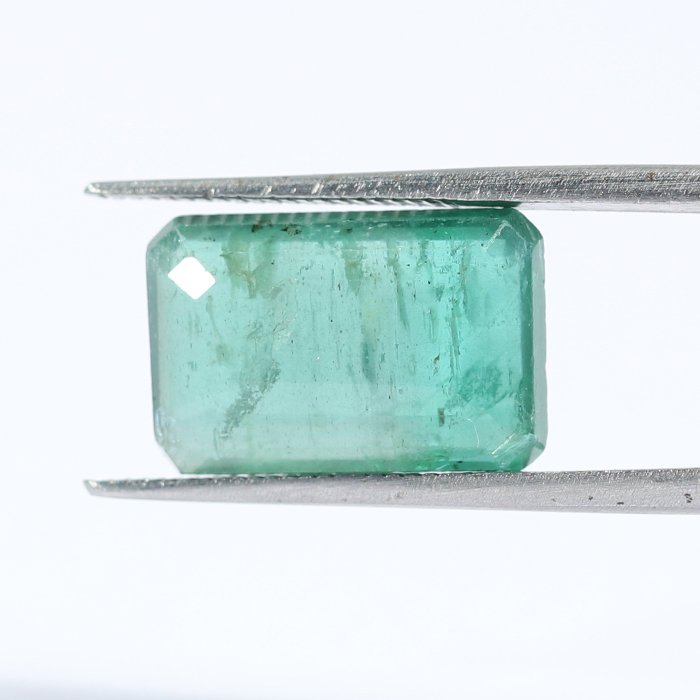 EMRD18492 2 1 EMERALD 5.32 Ct.