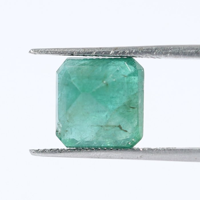 EMRD18494 2 1 EMERALD 3.71 Ct.