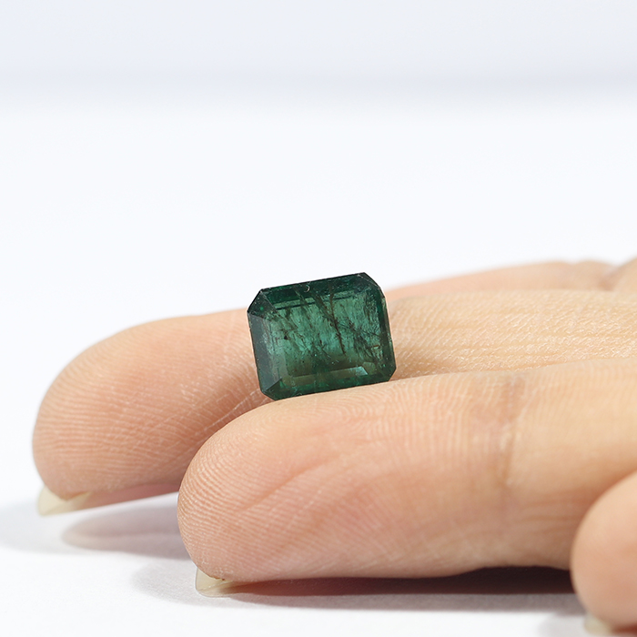 EMERALD 3.47 Ct.