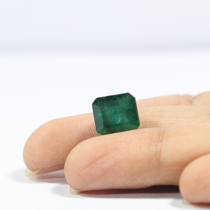 EMERALD 5.16 Ct.