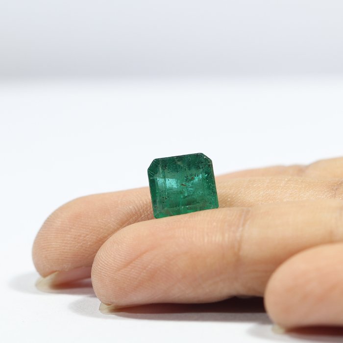 EMRD18512 3 1 EMERALD 3.6 Ct.