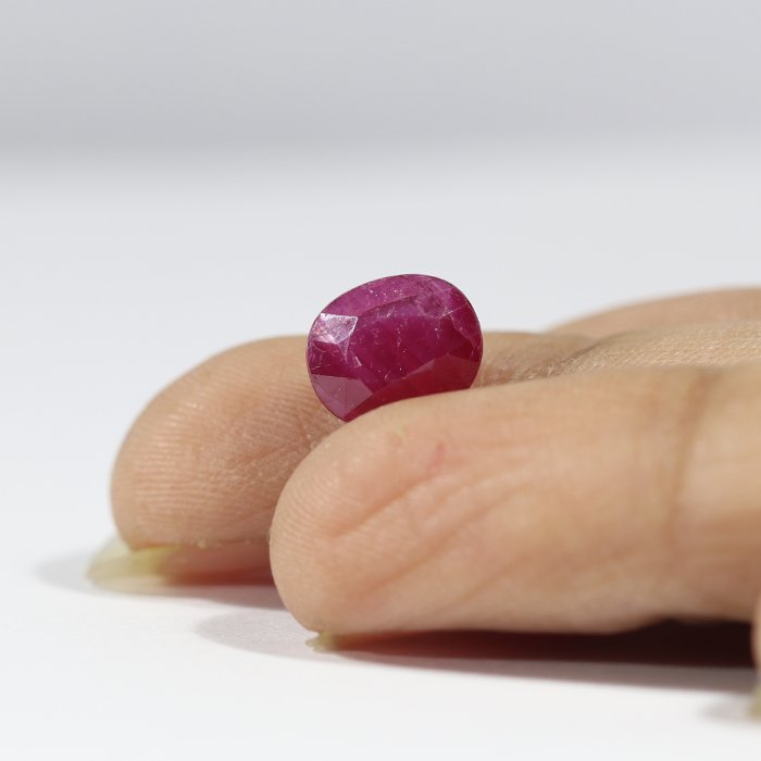 RUB7102 3 2 RUBY 3.19 Ct.