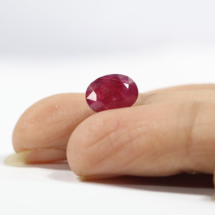 RUB7115 3 2 RUBY 2.92 Ct.