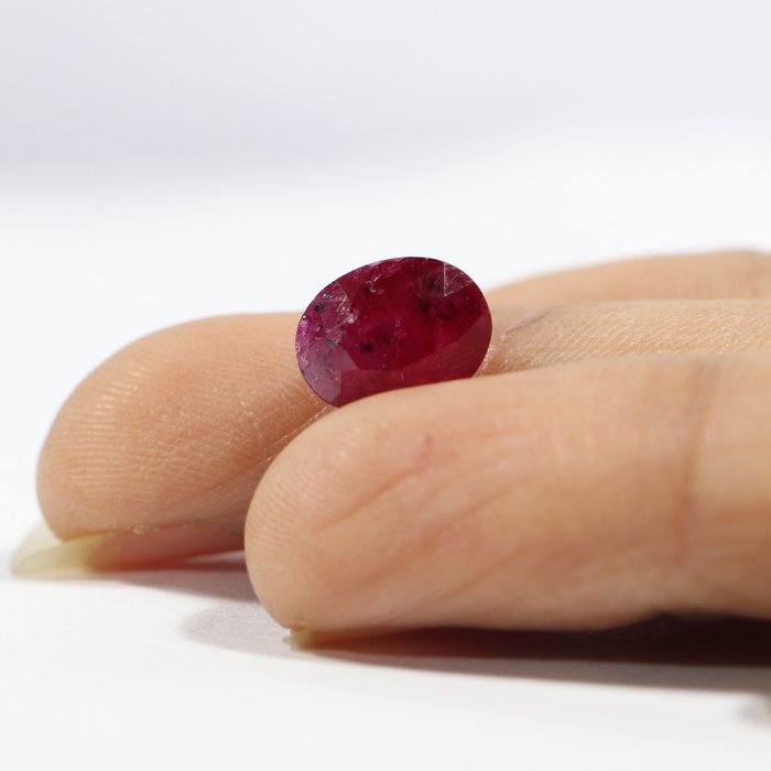 RUB7126 3 RUBY 3.1 Ct.