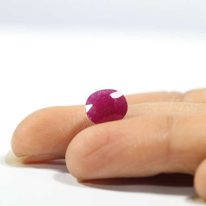 RUB7129 3 RUBY 3.77 Ct.