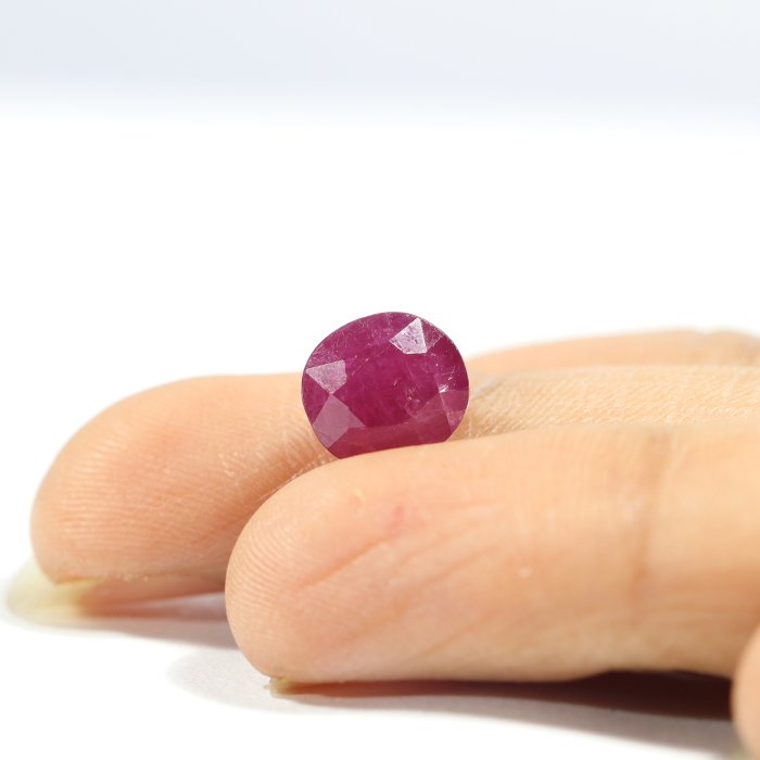 RUB7131 3 RUBY 3.31 Ct.