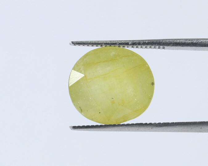 Yellow Sapphire 7.63 Ct.