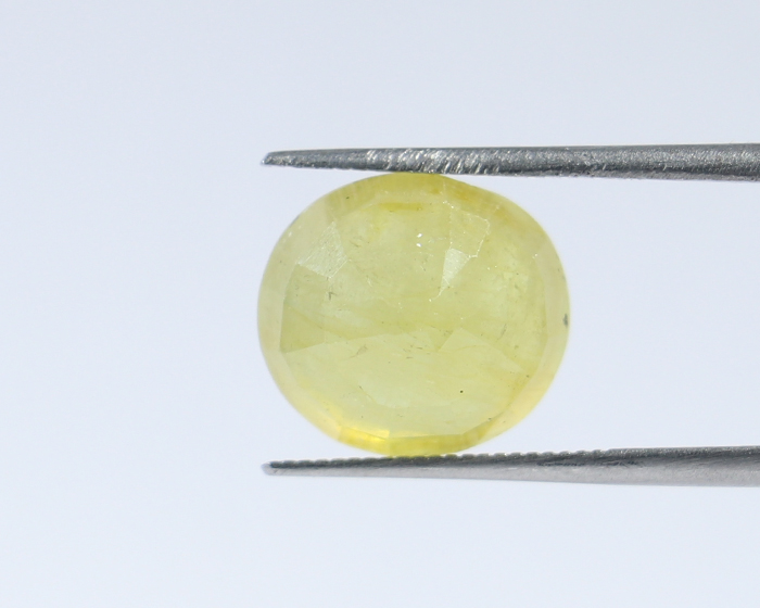 Yellow Sapphire 7.63 Ct.