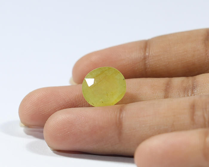 Yellow Sapphire 7.63 Ct.