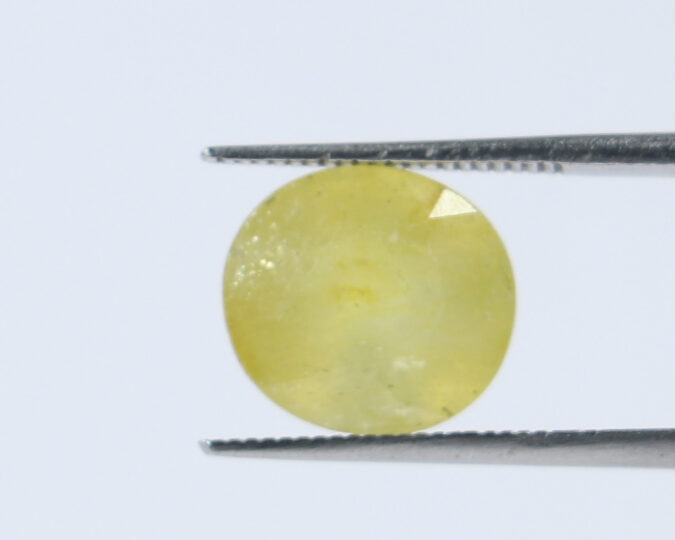 Yellow Sapphire 5.87 Ct.