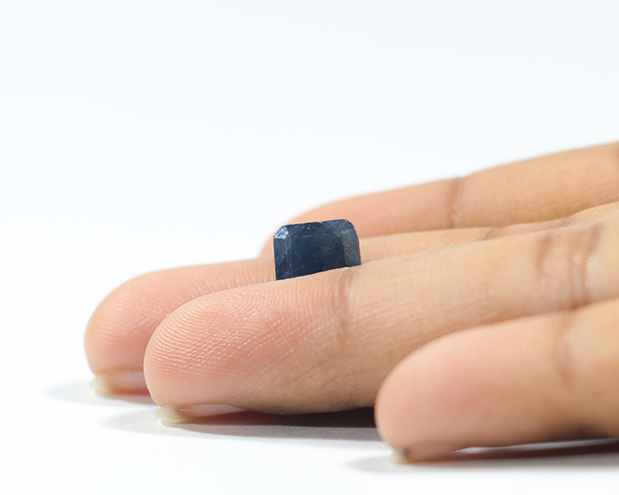 BSP13589 3 Blue Sapphire 2.72 Ct.