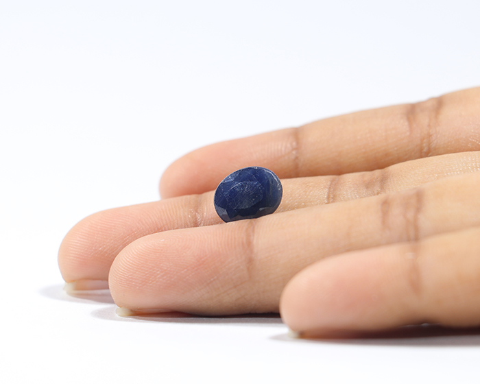 BSP13618 3 Blue Sapphire 3.87 Ct.