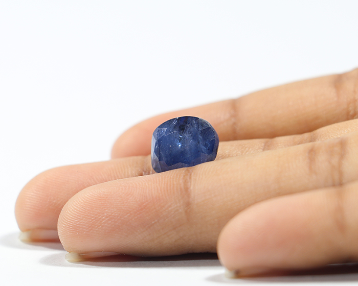 BSP13633 3 Blue Sapphire 6.62 Ct.