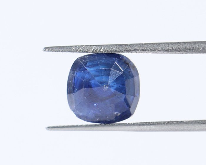 BSP13695 2 Blue Sapphire 5.27 Ct.