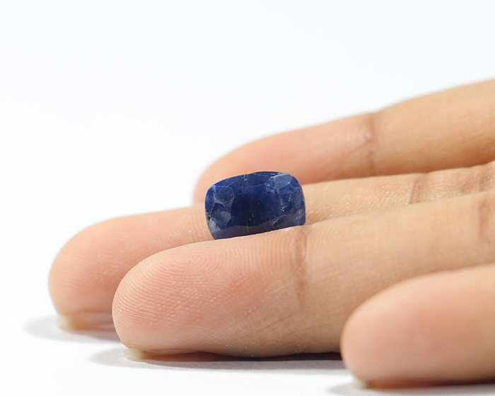 BSP13721 3 Blue Sapphire 4.84 Ct.