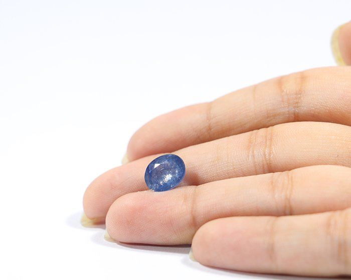 BSP13887 3 Blue Sapphire 4.56 Ct.