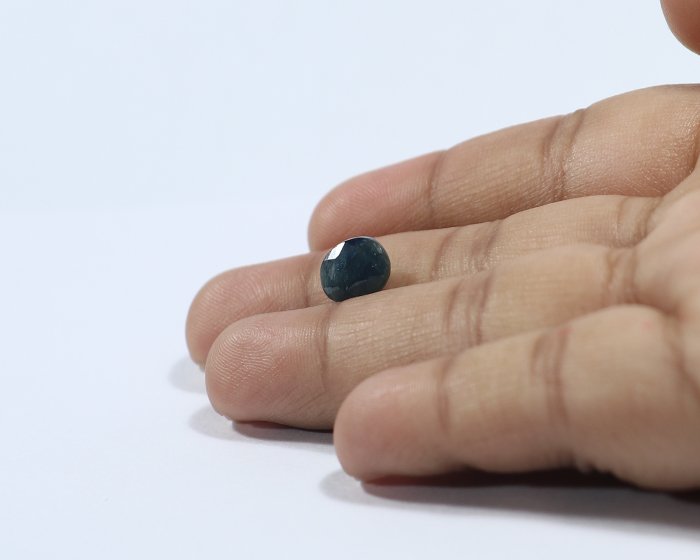 BSP10542 3 1 Blue Sapphire 3.38 Ct.