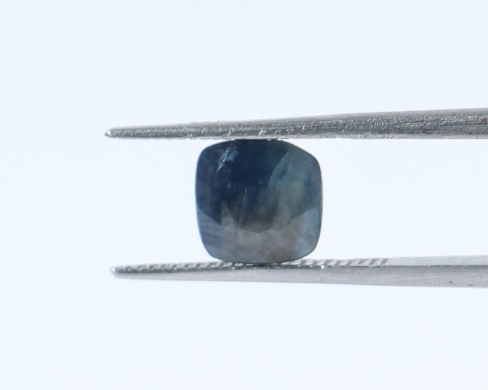 BSP10570 1 1 Blue Sapphire 1.74 Ct.