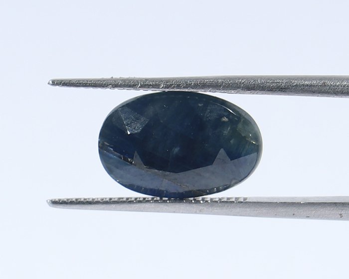 BSP10583 1 1 Blue Sapphire 5.61 Ct.