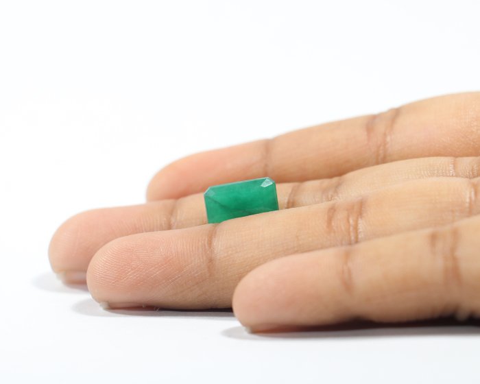 EMR20424 3 Emerald 3.68 Ct.