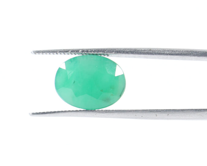 Emerald 4.4 Ct. Emerald 4.4 Ct.