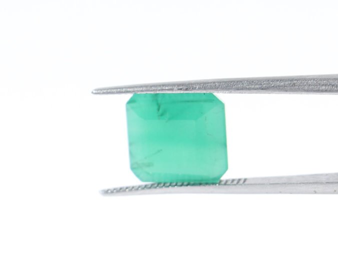 EMR20477 1 Emerald 3.87 Ct.