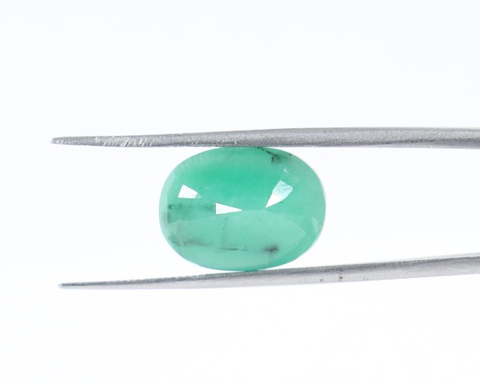 EMR20544 2 Emerald 8.17 Ct.