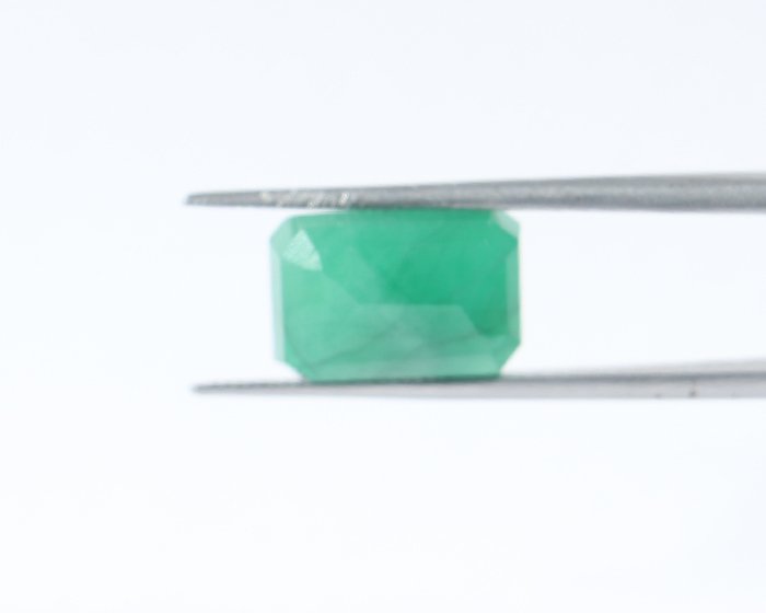 EMRD20351 2 Emerald 6.07 Ct.