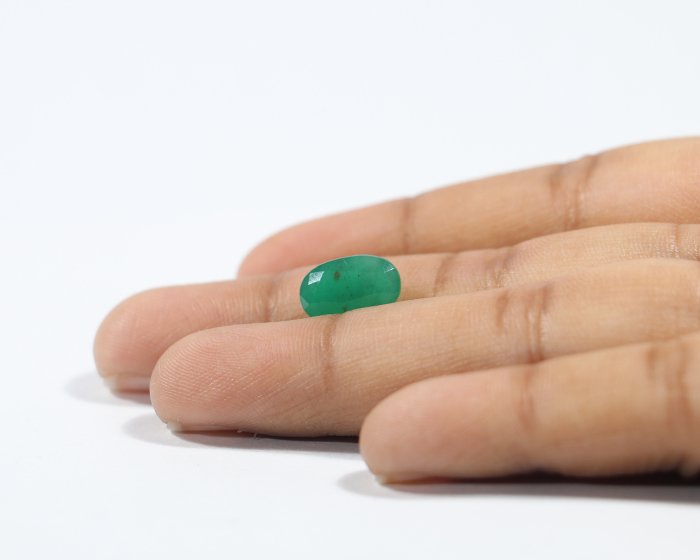 EMRD20484 3 Emerald 2.82 Ct.