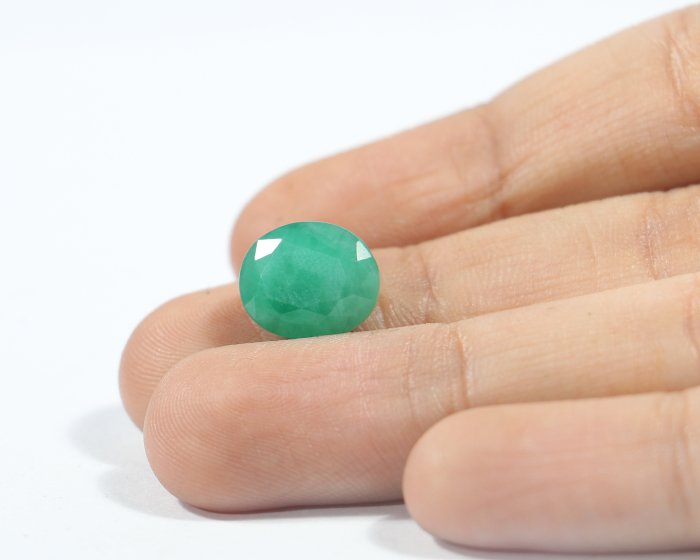 Emerald 5.63 Ct.