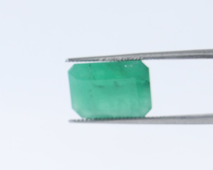 EMRD20644 1 Emerald 5.56 Ct.
