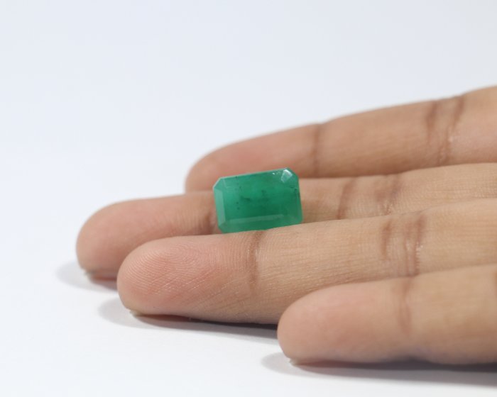 EMRD20644 3 Emerald 5.56 Ct.