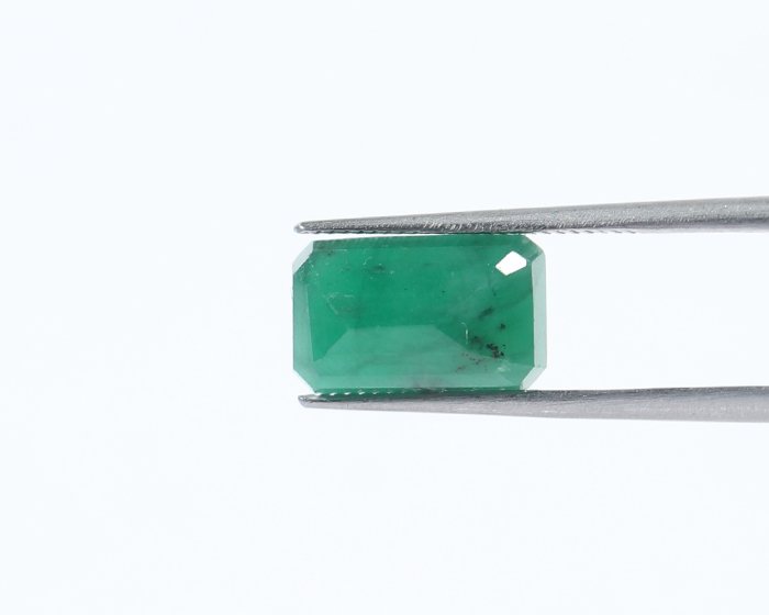 EMRD20719 2 Emerald 3.93 Ct.