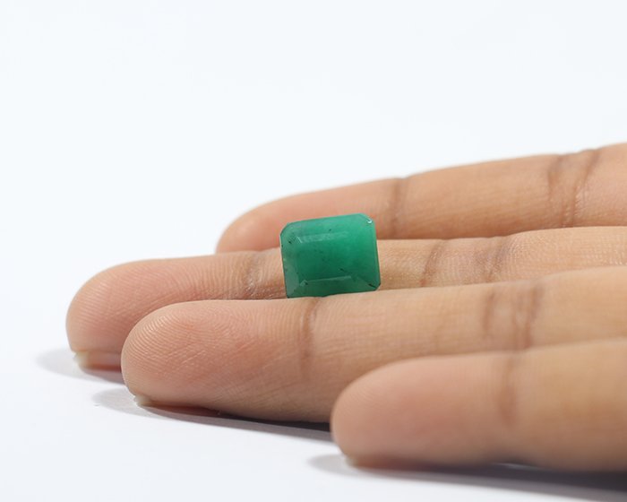 EMRD20724 3 Emerald 4.11 Ct.