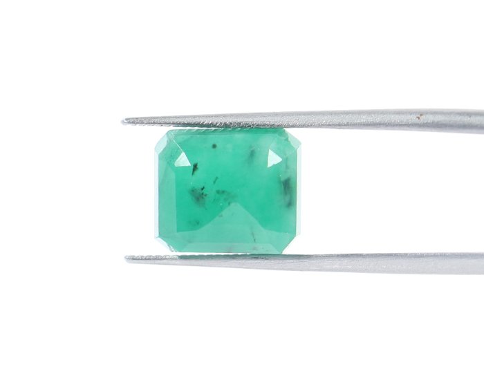 EMRD20728 2 Emerald 5.71 Ct.