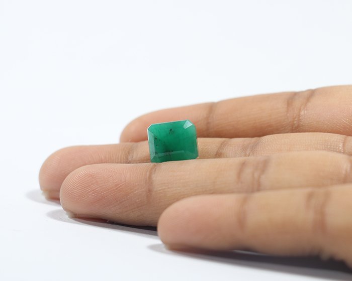 EMRD20728 3 Emerald 5.71 Ct.