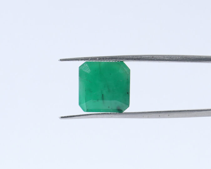 Emerald 7.07 Ct.