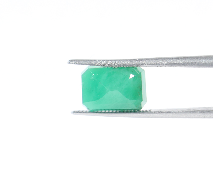 Emerald 7.54 Ct.