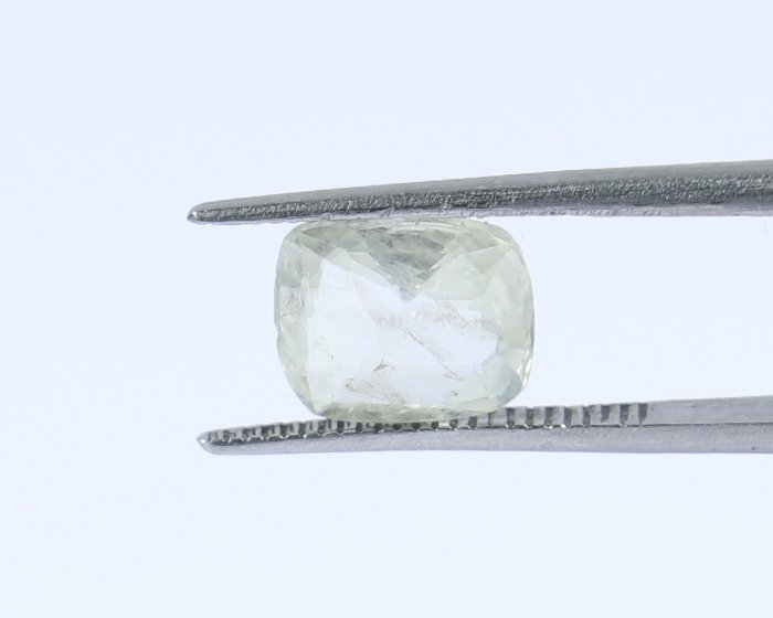 Natural Sapphire 2.06 Ct.