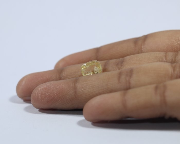 NYSP7768 3 Yellow Sapphire 2.97 Ct.