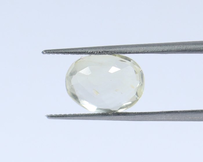 Yellow Sapphire 3.68 Ct.